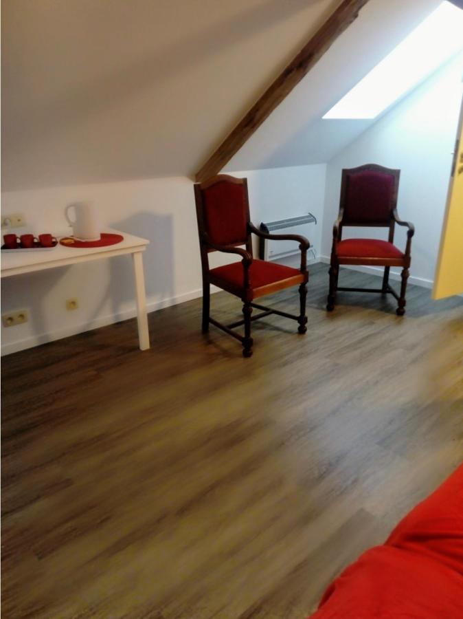 Hotel La Vieille Tour Hotton Zewnętrze zdjęcie